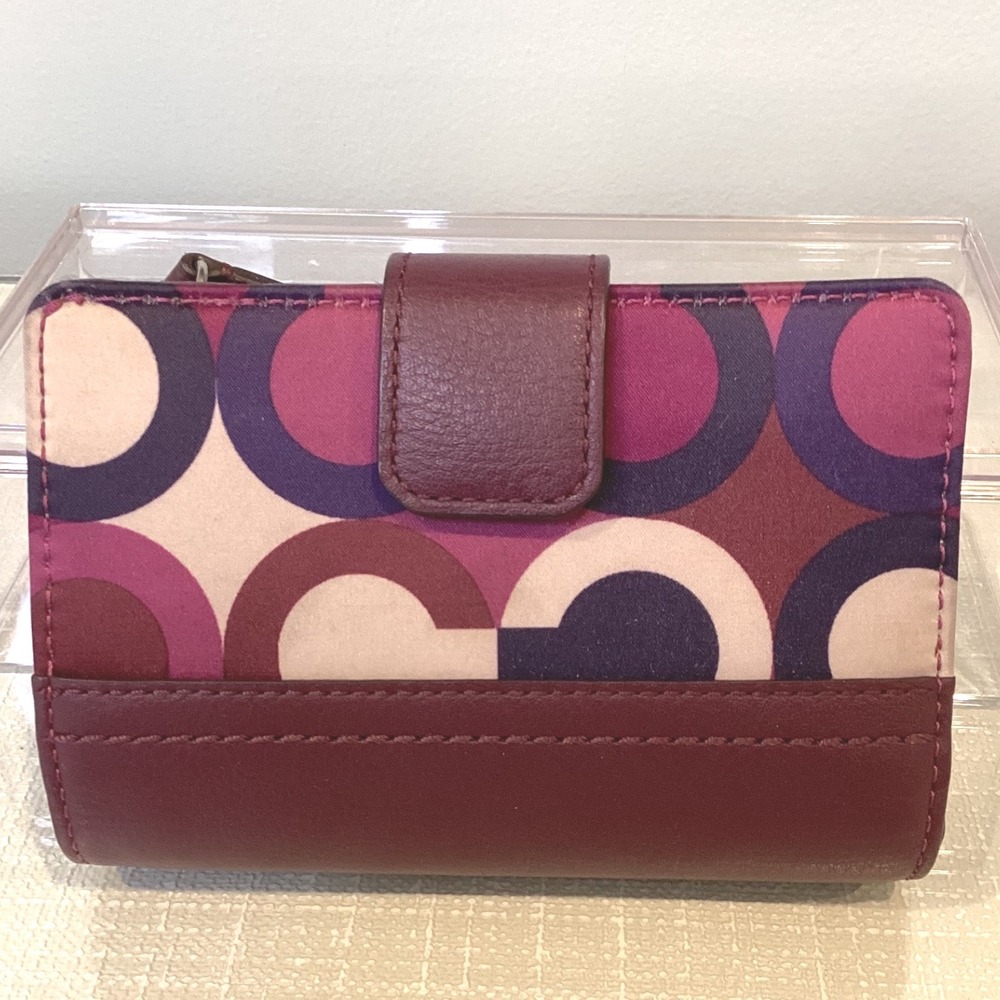 Coach Vintage Park Optic C Geometric Print Bordeaux Y2K Bifold Wallet French Zip